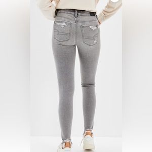 AE NE(X)T LEVEL RIPPED LOW-RISE JEGGING
